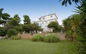 Villa Alexis
